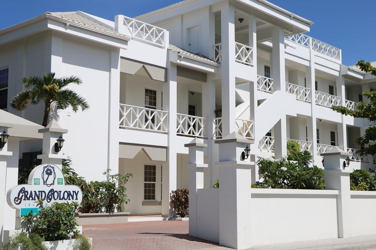 Grand Colony Island Villas San Pedro  Luaran gambar