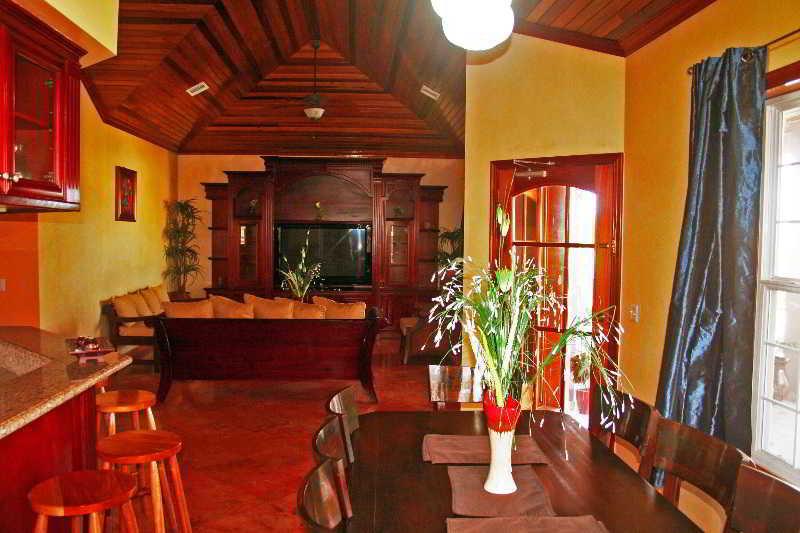 Grand Colony Island Villas San Pedro  Luaran gambar