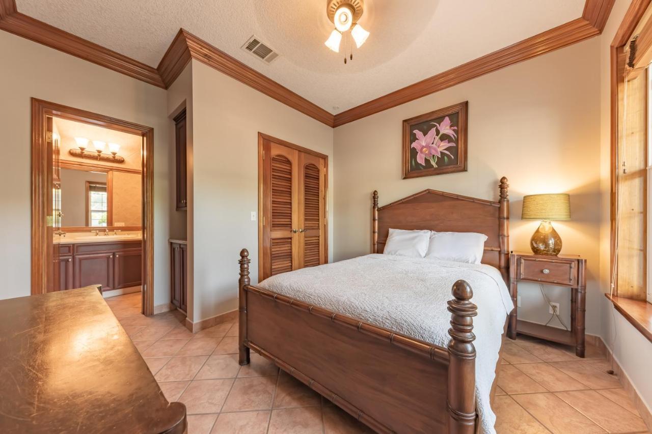 Grand Colony Island Villas San Pedro  Luaran gambar