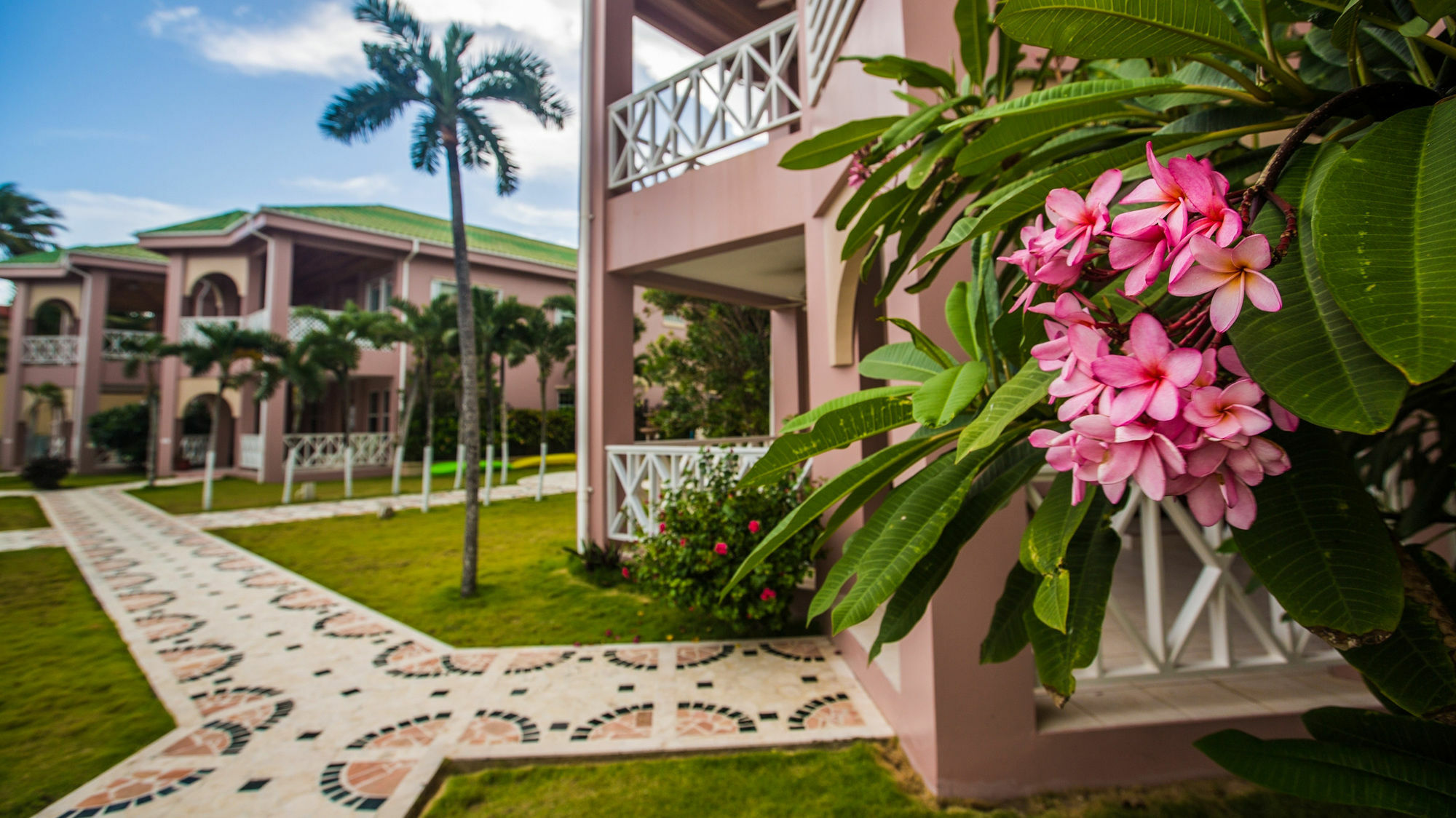 Grand Colony Island Villas San Pedro  Luaran gambar