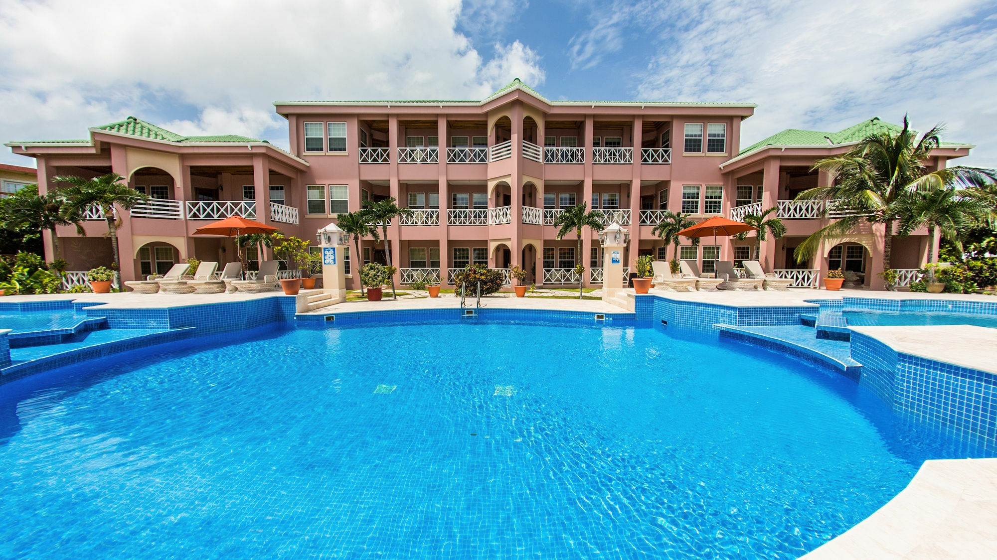 Grand Colony Island Villas San Pedro  Luaran gambar